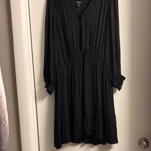 Simply Vera Vera Wang Elegant Black Blouse